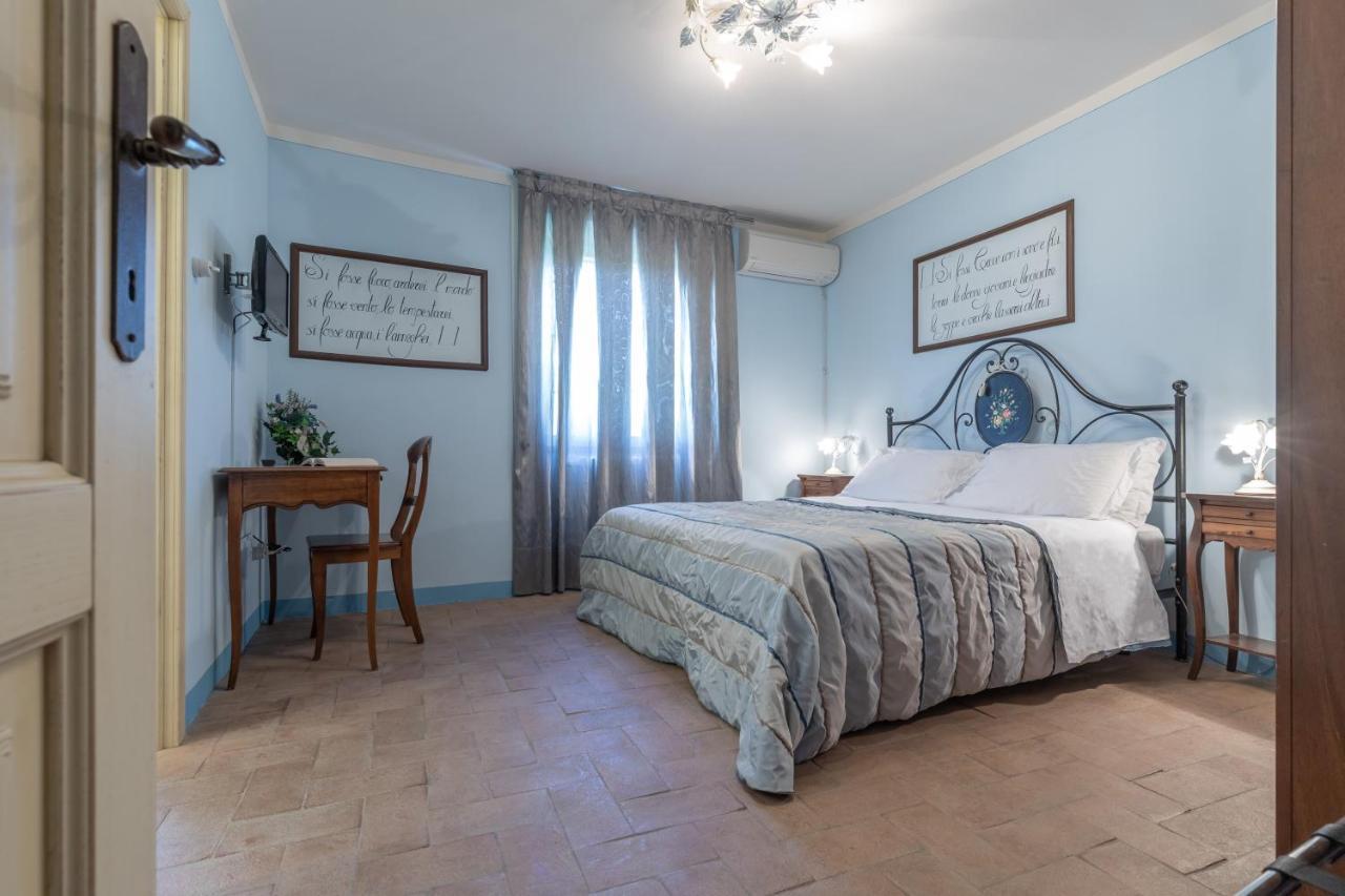 La Casa Medioevale Bed & Breakfast Lamporecchio Exterior photo